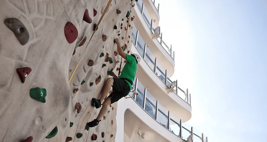 Скалодром на Spectrum of the Seas
